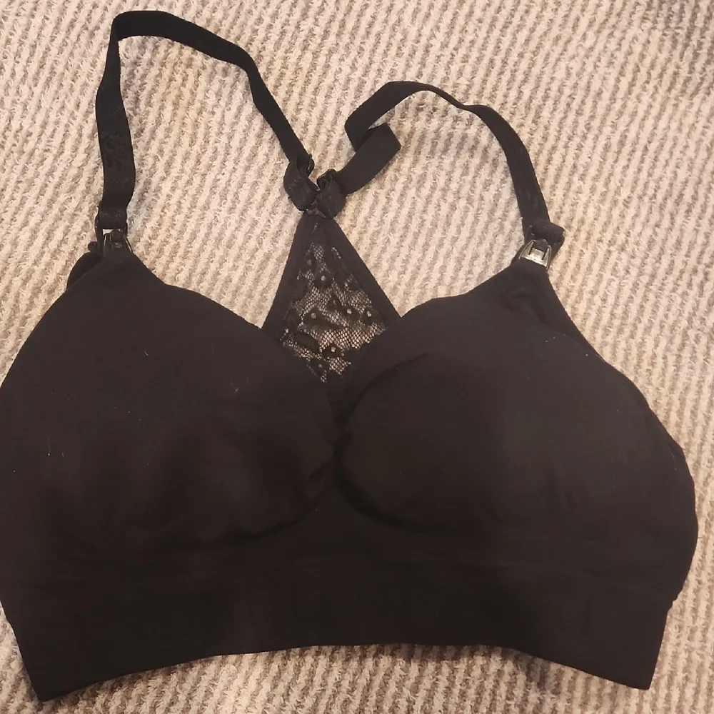 Kindred Bravely Black Lace Back Sports Bra Large Regular - Picture 1 of 3